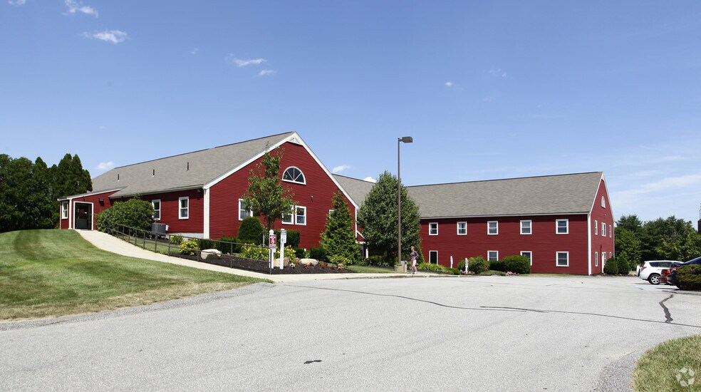 More Photos Of 23 Stiles Rd, Salem Medical For Sale