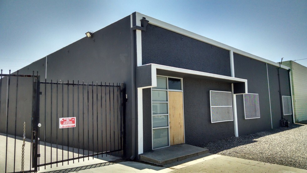 More Photos Of 120-124 W 157th St, Gardena Warehouse For Sale
