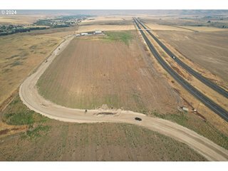 More Photos Of SE Kirk Ave, Pendleton Land For Sale
