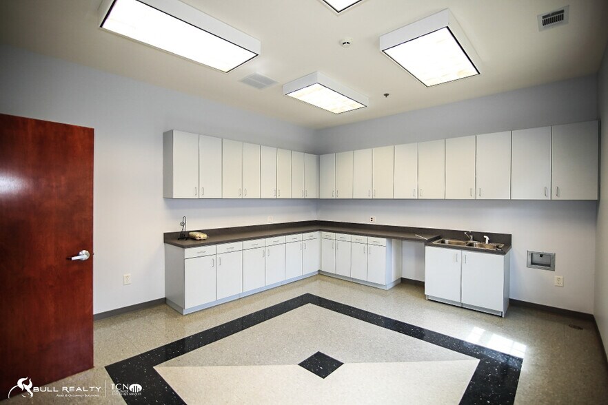 More Photos Of 22 Madras Pky, Newnan Healthcare For Lease