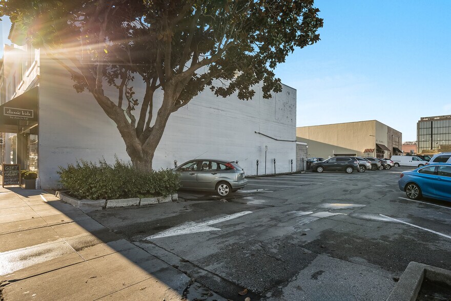 More Photos Of 1200-1204 Burlingame Ave, Burlingame General Retail For Lease