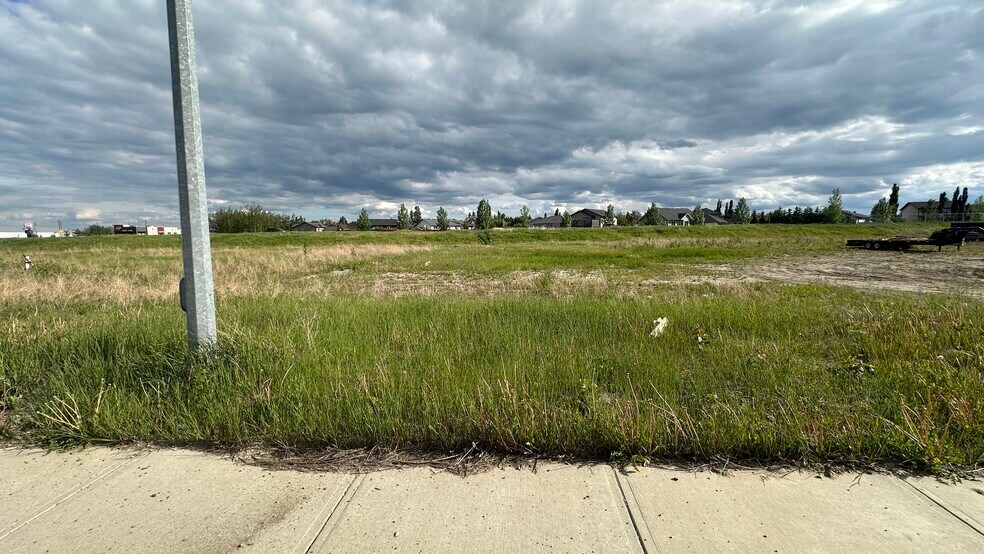 Primary Photo Of Shantz Dr, Didsbury Land For Sale