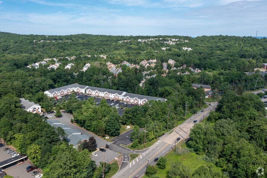 More Photos Of 504 Hamburg Tpke, Wayne Medical For Lease
