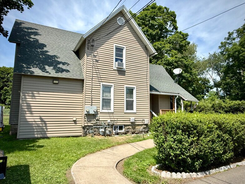 More Photos Of 361-369 Broad St, Waverly Apartments For Sale