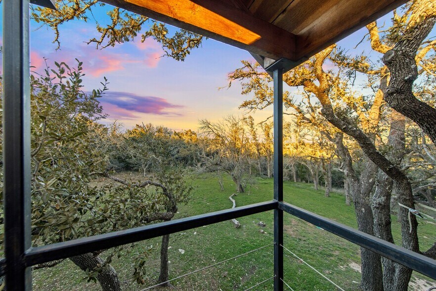 More Photos Of 411 Whitetail Ridge, Dripping Springs Land For Sale