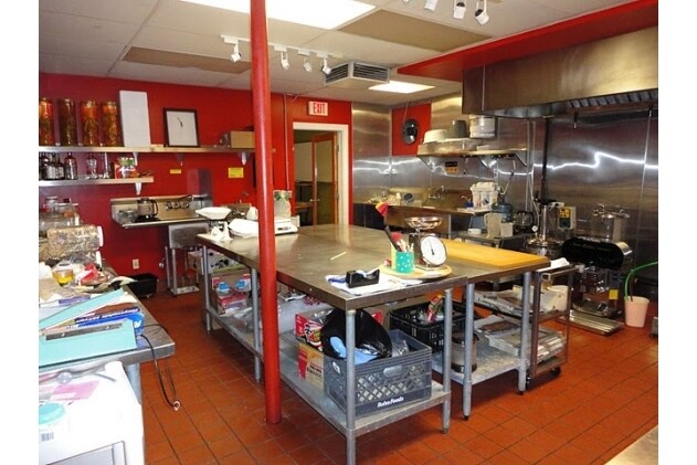 More Photos Of 2551 Beverly Blvd, Los Angeles Office For Lease