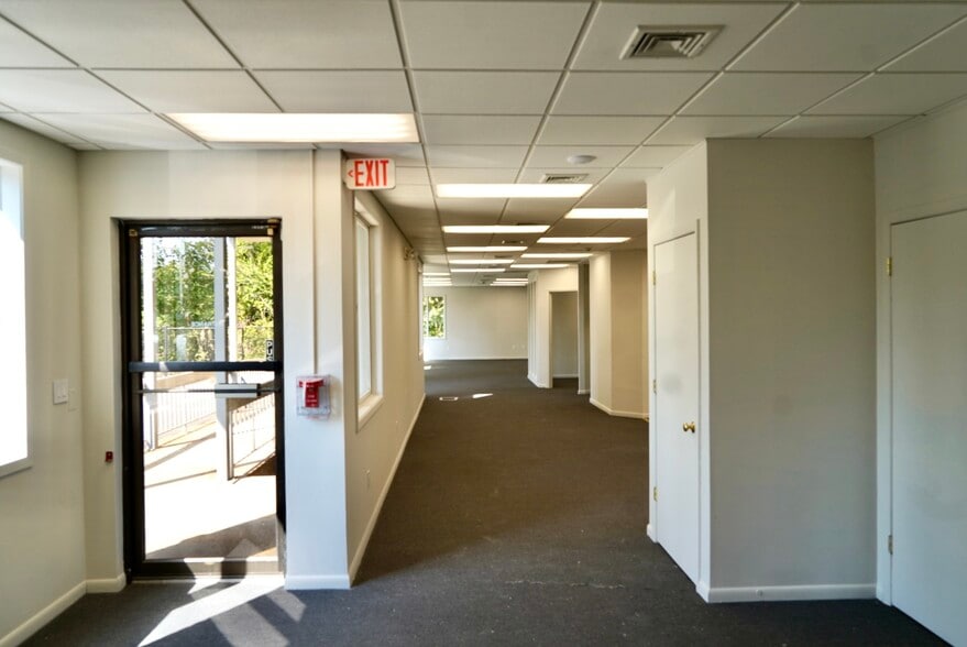 More Photos Of 29 Church St, Ramsey Office For Sale