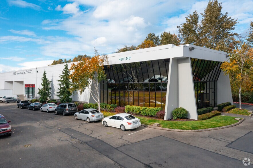 Primary Photo Of 4301-4401 Industry Dr E, Fife Warehouse For Lease