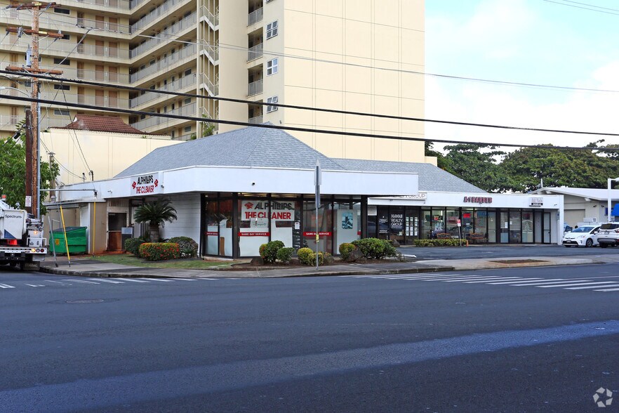More Photos Of 340 Kuulei Rd, Kailua Freestanding For Lease