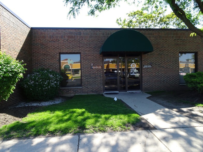 More Photos Of 34 N Island Ave, Batavia Medical For Lease