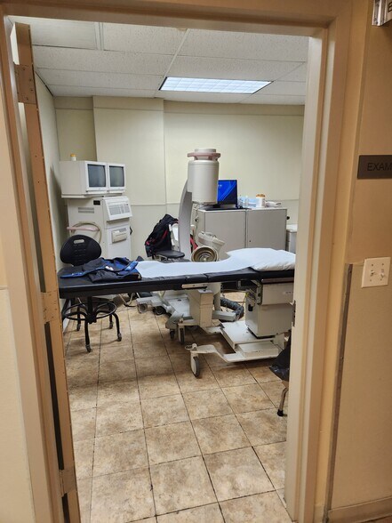 More Photos Of 2632 E 14th St, Brooklyn Medical For Sale