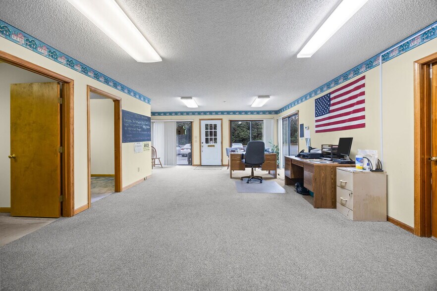 More Photos Of 710 US Highway 52 Highway N, Albemarle Office For Sale