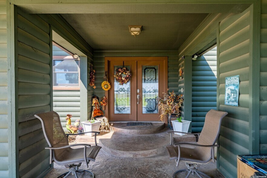 More Photos Of 389 HWY 174, Hope Specialty For Sale