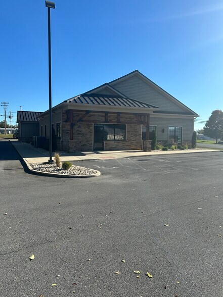 More Photos Of 127 Crimson Cir, Martinsburg Medical For Lease