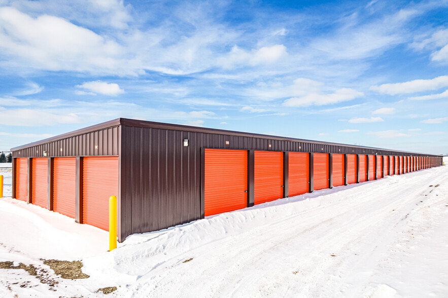 More Photos Of 2851 Business Pl SE, Massillon Self Storage For Sale