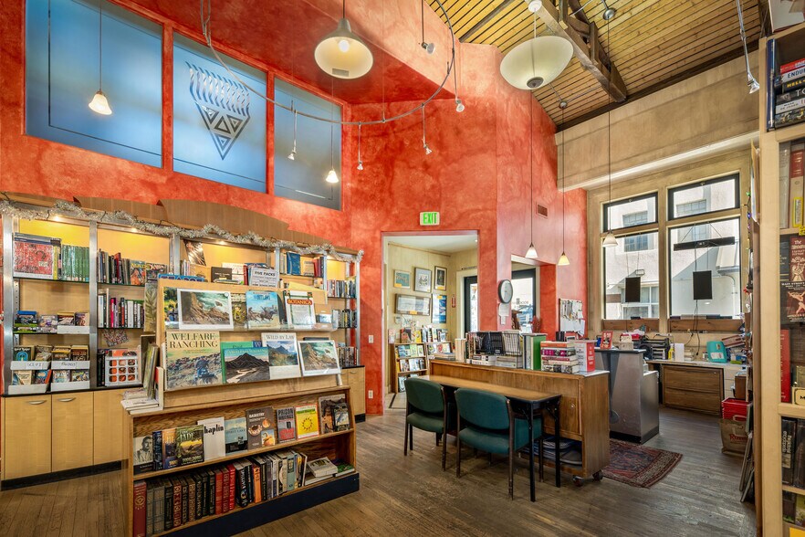 More Photos Of 107 Bank St, Grass Valley Storefront For Sale