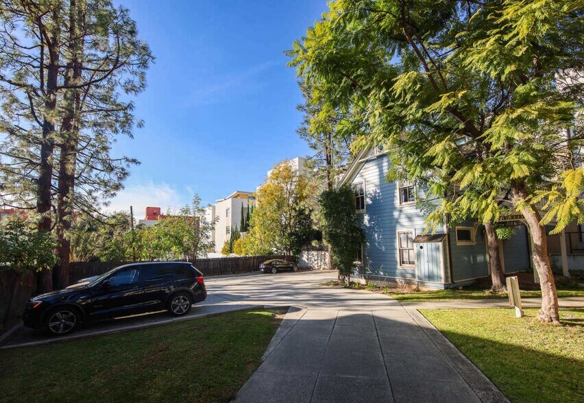 More Photos Of 253-255 S Marengo Ave, Pasadena Office For Lease