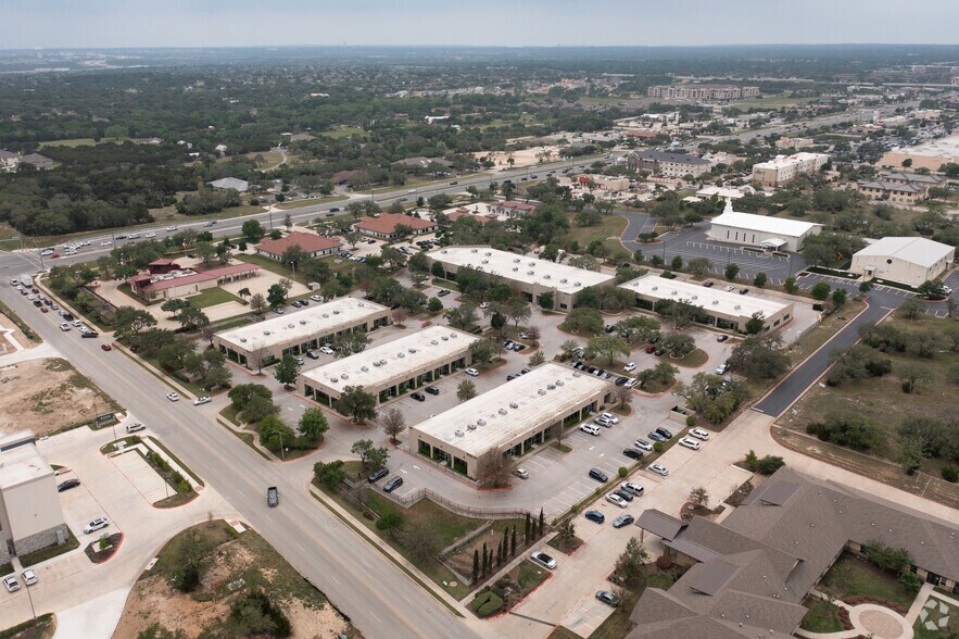 More Photos Of 1101 Arrow Point Dr, Cedar Park Unknown For Lease