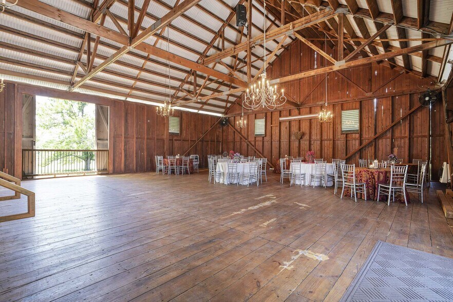 More Photos Of 1902 Jefferson Pike, Brunswick Lodge Meeting Hall For Lease