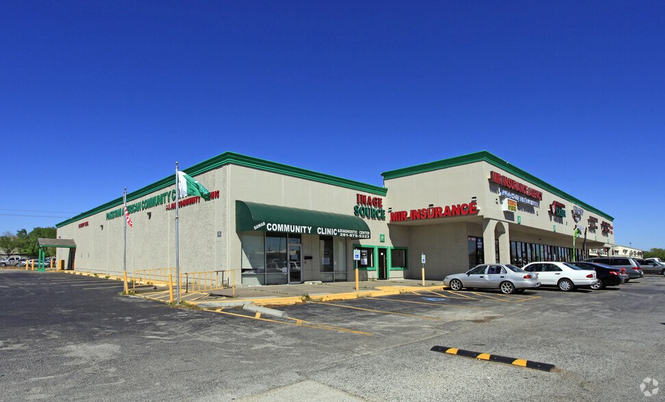 More Photos Of 12600 Bissonnet St, Houston Unknown For Lease