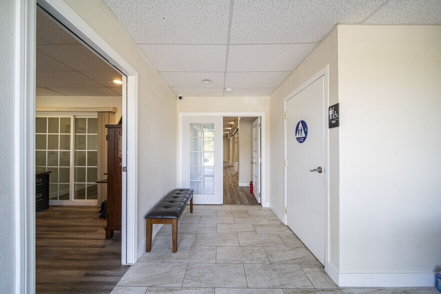 More Photos Of 1230 N Jefferson St, Anaheim Light Distribution For Sale