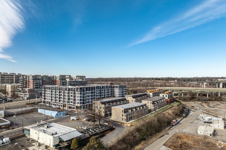 More Photos Of 321 W 7th St, Richmond Restaurant For Sale