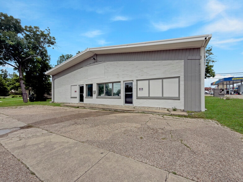 More Photos Of 14 N 10th St, Temple Research And Development For Sale