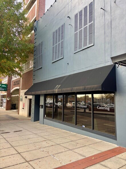 More Photos Of 124 Whitner St, Anderson Storefront Retail Office For Lease