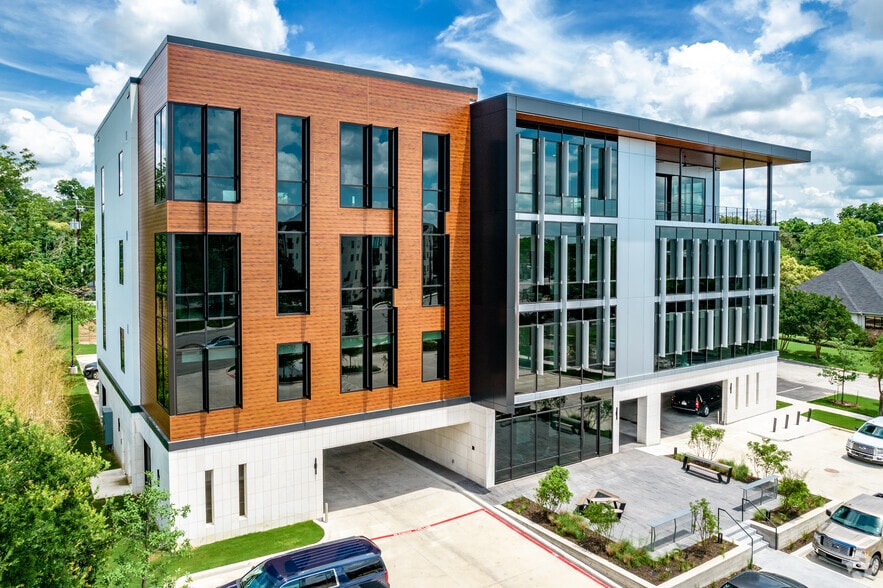 More Photos Of 200 Austin Hwy, San Antonio Office For Lease