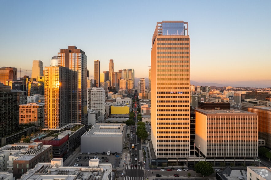 More Photos Of 1150 S Olive St, Los Angeles Office For Lease