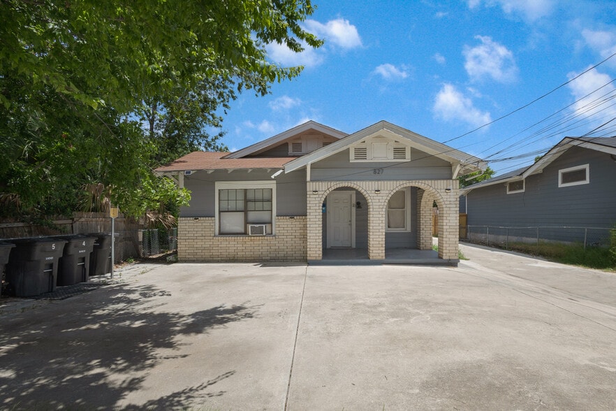 More Photos Of 827 W Rosewood Ave, San Antonio Apartments For Sale