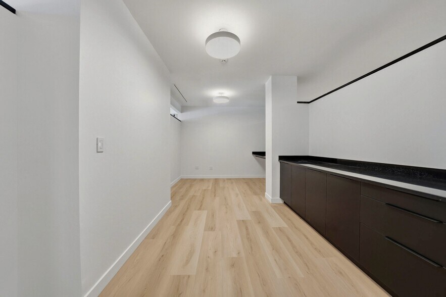 More Photos Of 355 Main St, Armonk Unknown For Lease