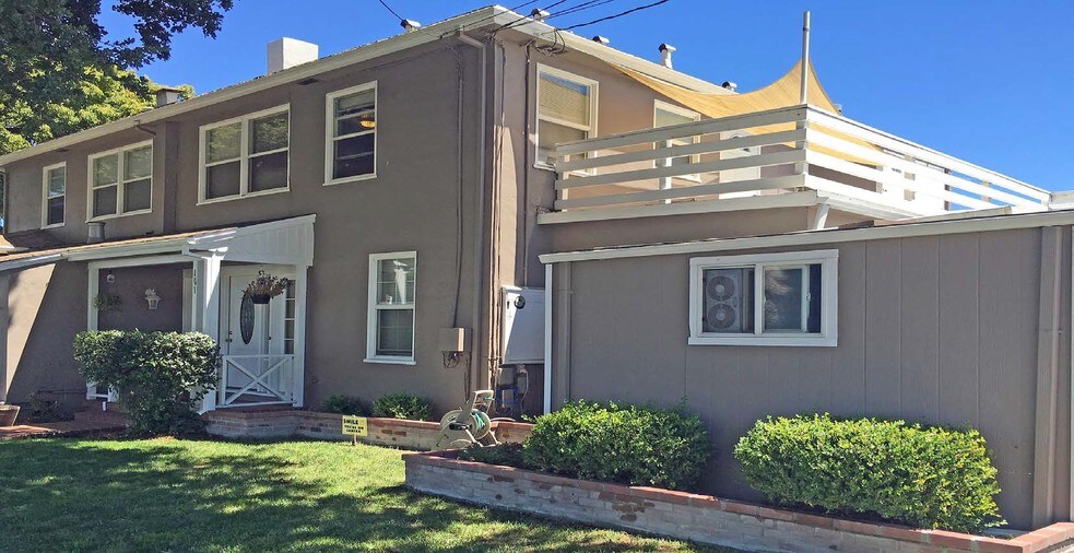 More Photos Of 157 Central Ave, Salinas Apartments For Sale