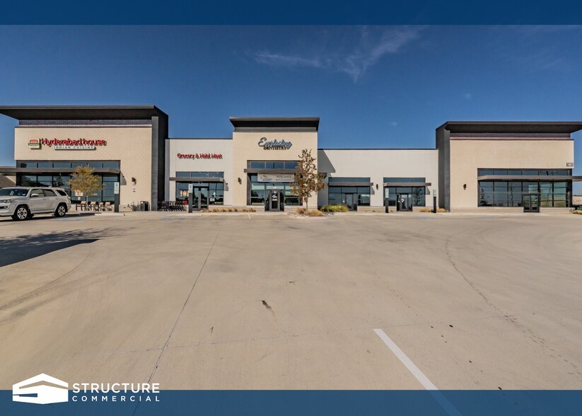 More Photos Of 1901 Heritage Trace Pky, Fort Worth Unknown For Lease