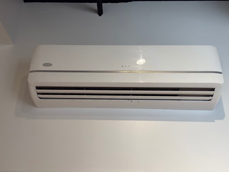 More Photos Of 10 Whitaker St, Savannah Storefront Retail Residential For Lease