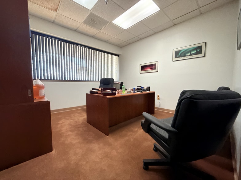 More Photos Of 4150 Kidron Rd, Lakeland Flex For Sale