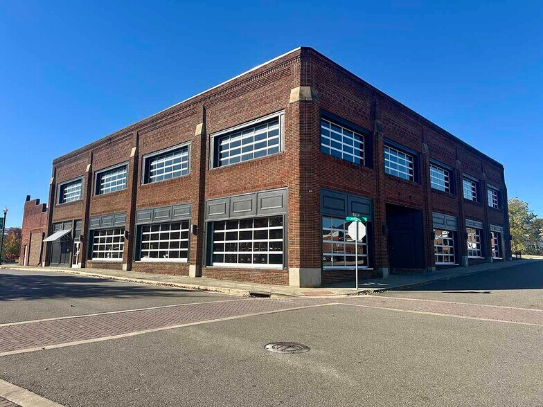 Primary Photo Of 71 Wilson Ave, Johnson City Storefront Retail Office For Lease