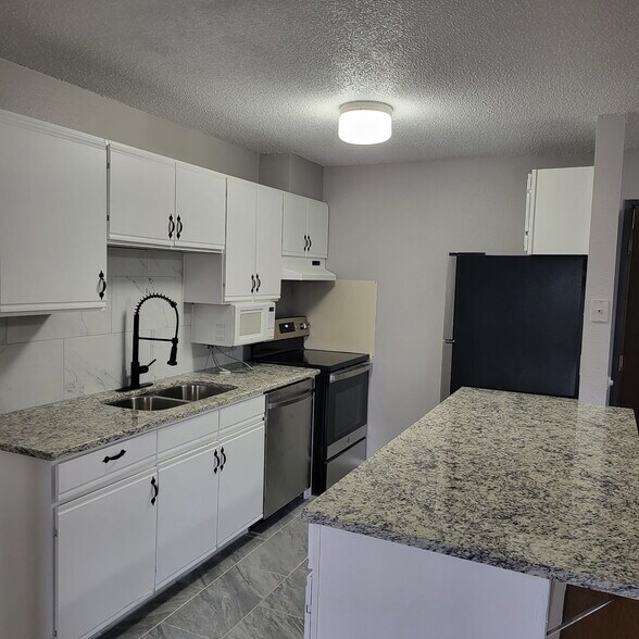 More Photos Of 1120 9th Ave S, Saint Cloud Apartments For Sale