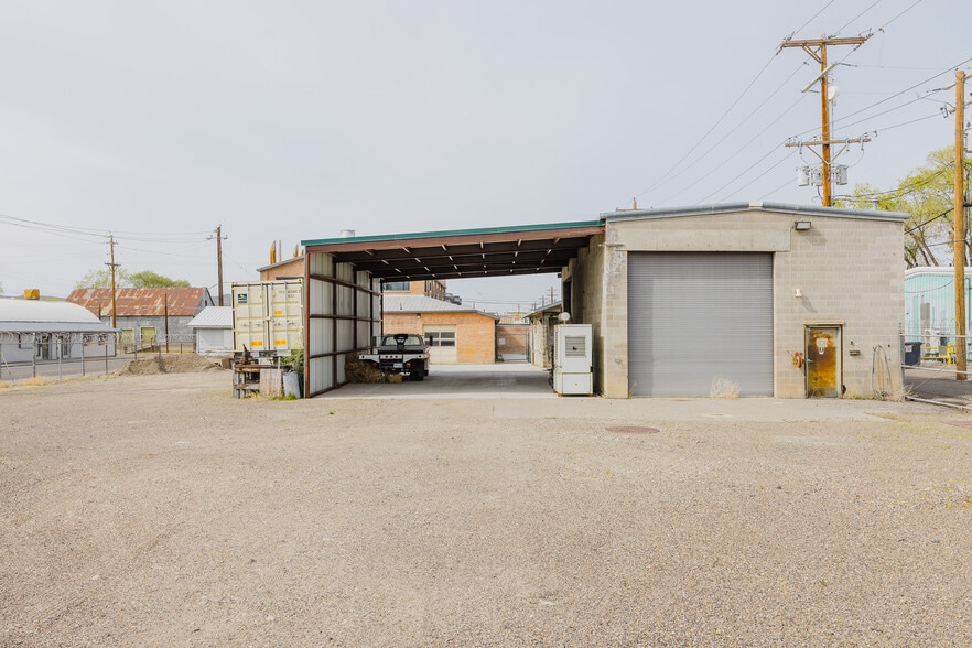 More Photos Of 755 W Silver St, Elko Contractor Storage Yard For Lease