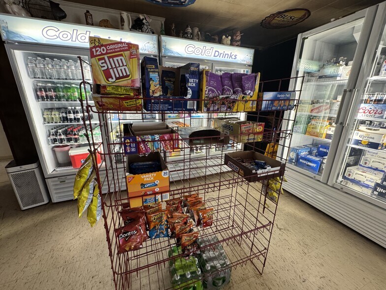 More Photos Of 125 Cypress Rd, Buchanan Restaurant For Sale