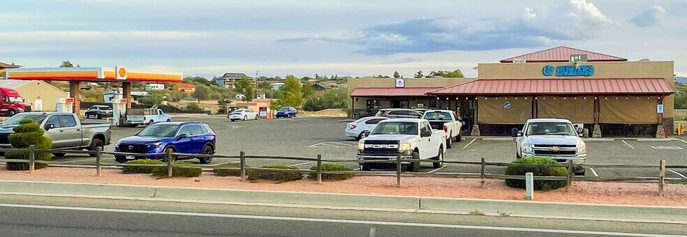 More Photos Of 1220 S Eastern Dr, Cornville Storefront For Sale