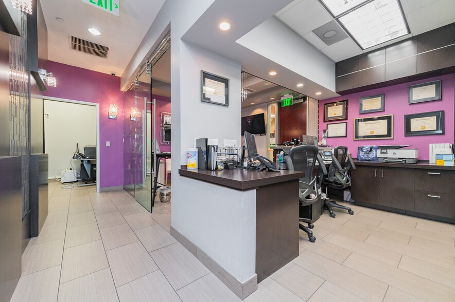 More Photos Of 113 Waterworks Way, Irvine Medical For Sale