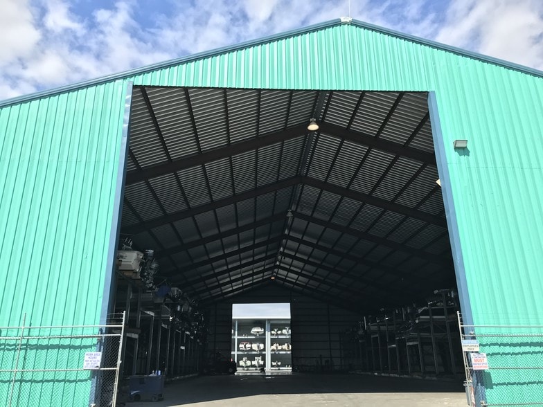 More Photos Of 4430 Kingsport Rd, Little River Marina For Sale