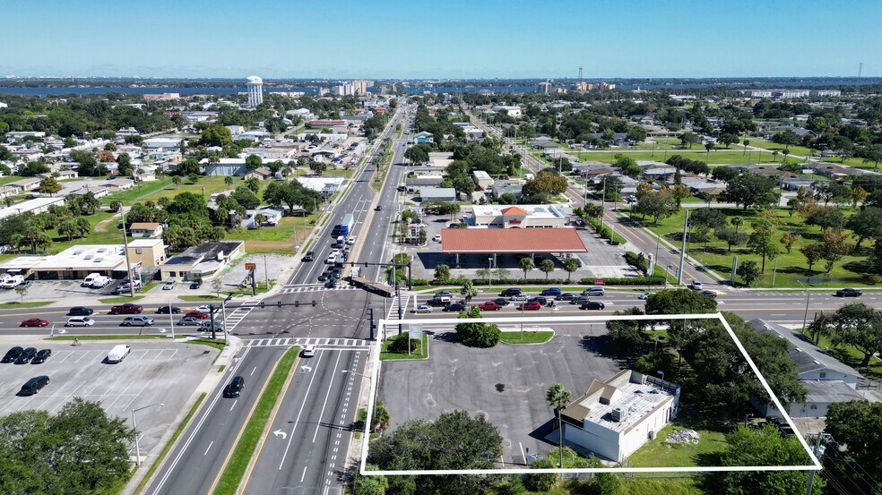 More Photos Of 1035 W King St, Cocoa Freestanding For Sale