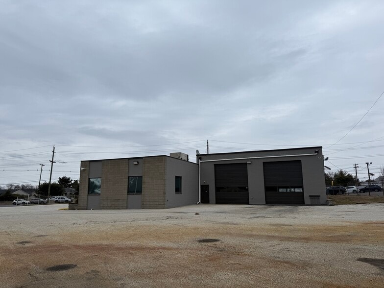 More Photos Of 2931 Route 73, Maple Shade Township Showroom For Sale