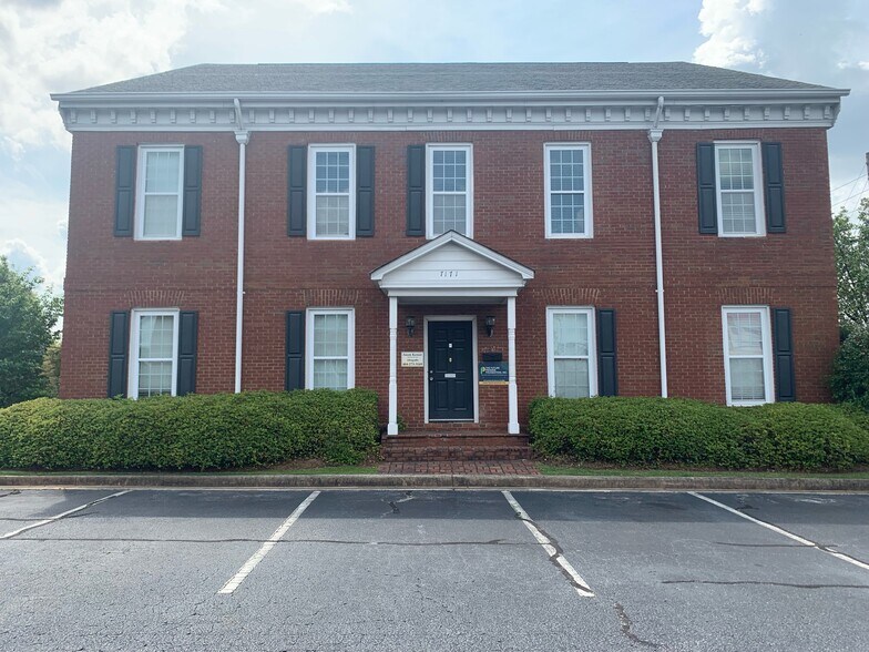 More Photos Of 7171 Jonesboro Rd, Morrow Office For Lease