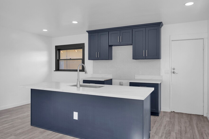 More Photos Of 1242 E 7th St, Long Beach Multifamily For Sale