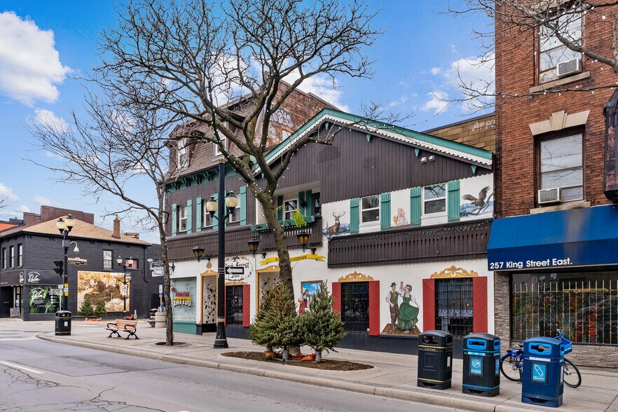 More Photos Of 249-255 King St E, Hamilton Apartments For Sale