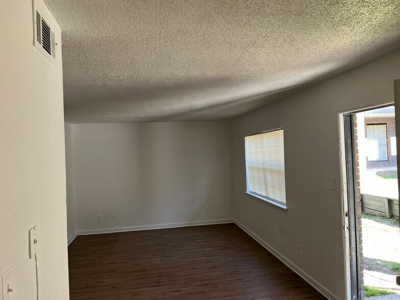 More Photos Of 150 Woody Dr, Jackson Apartments For Sale