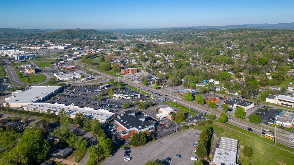 More Photos Of 1143 Oak Ridge Tpke, Oak Ridge Restaurant For Sale